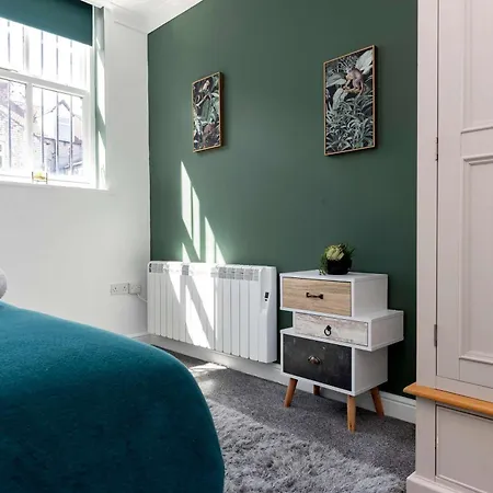 Daire Ts1 Large With Private Parking Middlesbrough