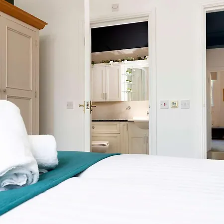 Daire Ts1 Large With Private Parking Middlesbrough